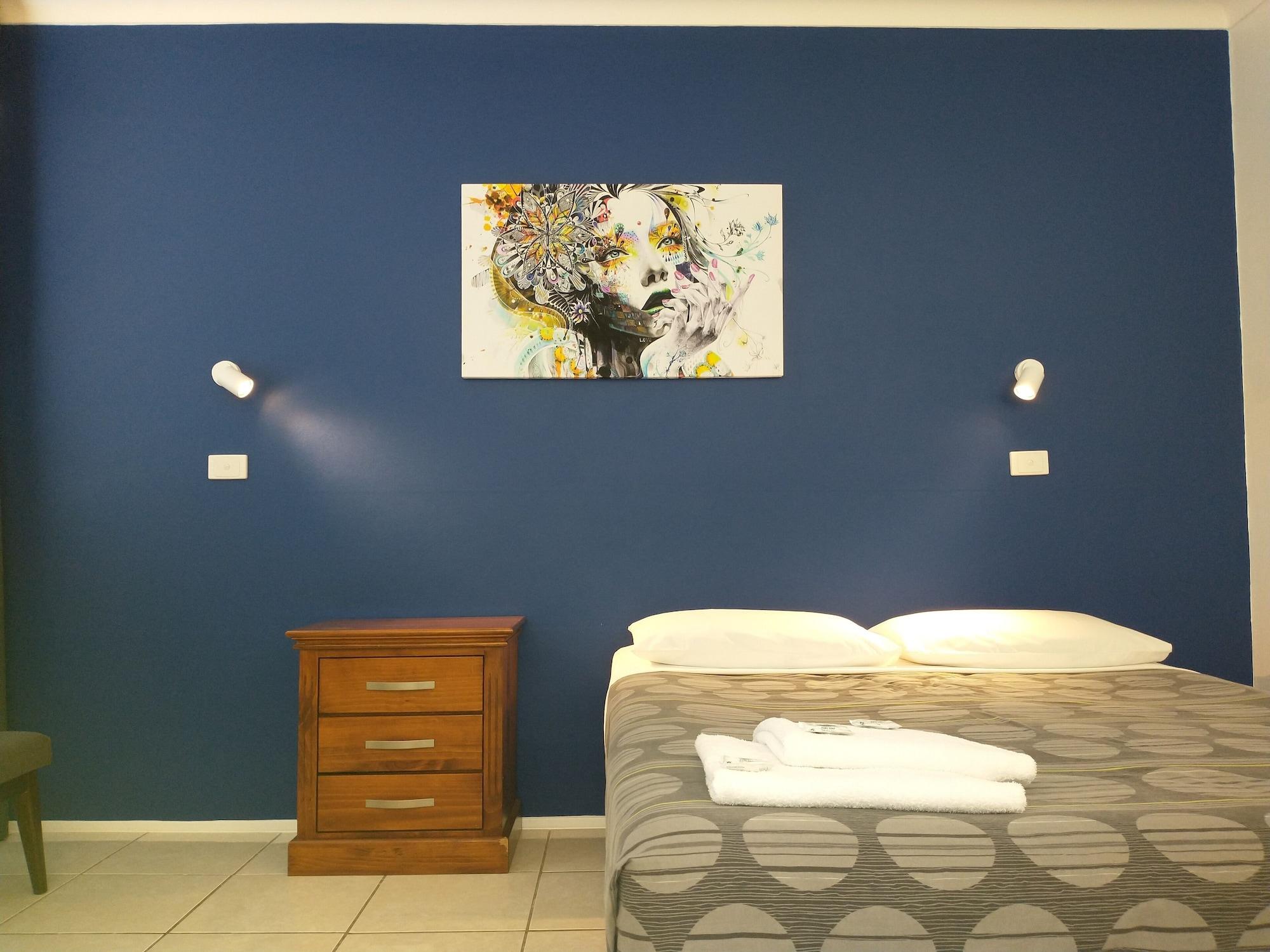 Sunset Motel 3*