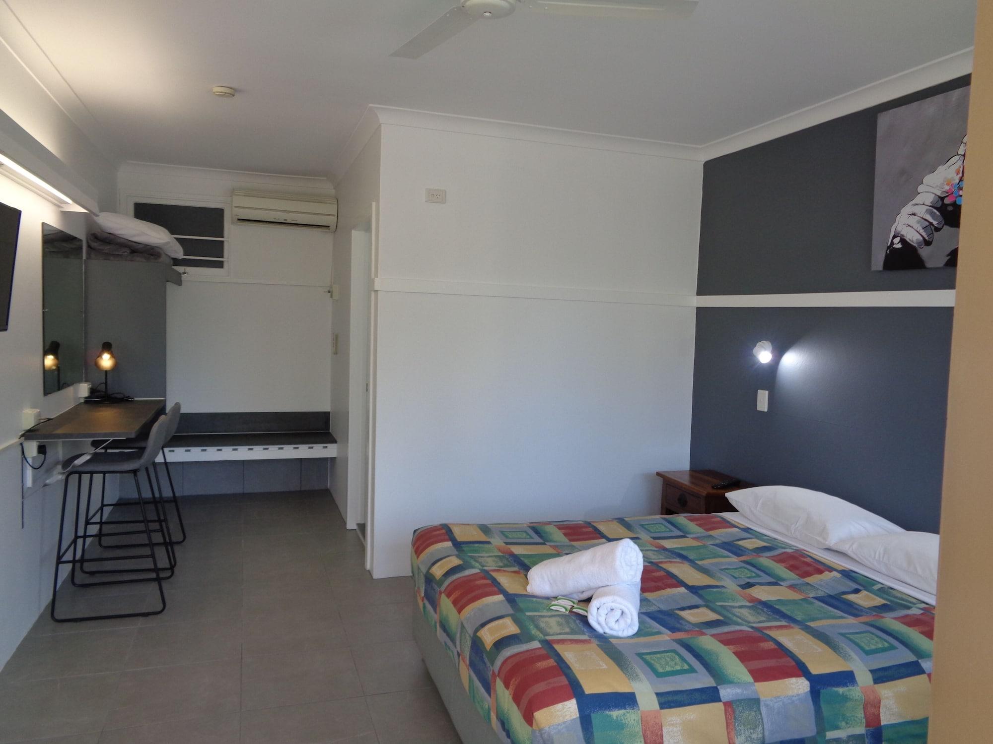 Sunset Motel 3*