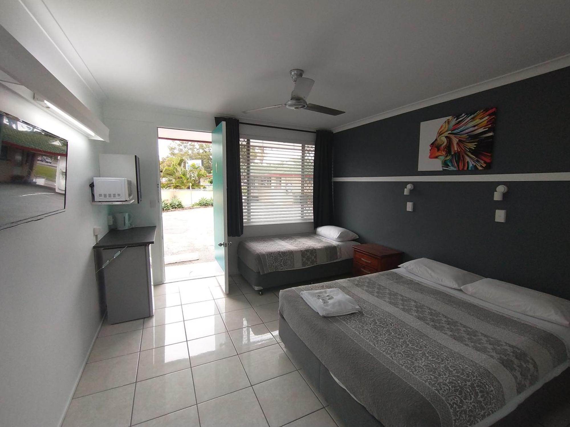 Sunset Motel 3*